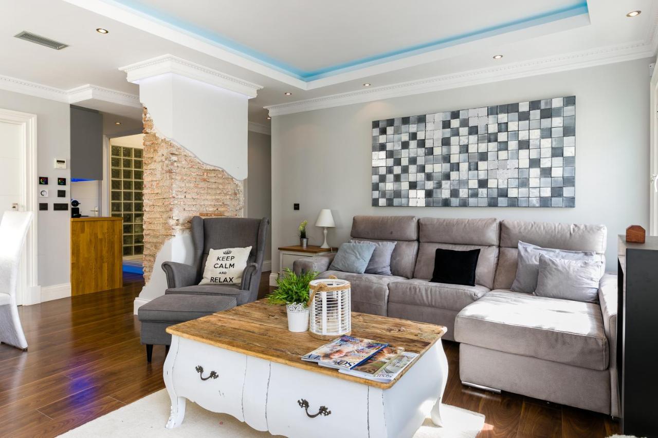 Weforyou 2 Bedrooms Penthouse At Malaga Center المظهر الخارجي الصورة